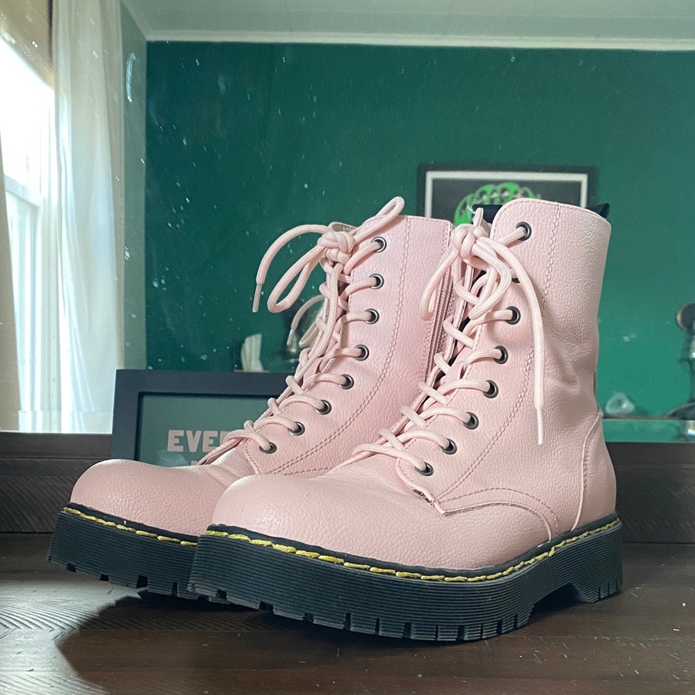 UNIONBAY blush pink combat boots lace up/zip up